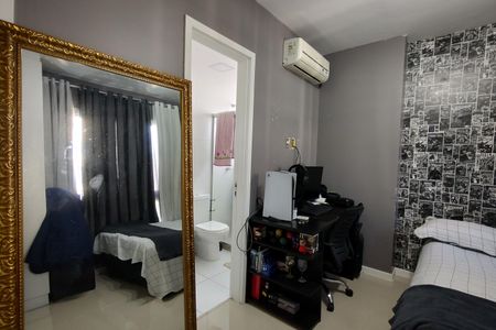 Apartamento à venda com 205m², 4 quartos e 2 vagas Apartamento à venda com 205m², 4 quartos e 2 vagasSuíte 1