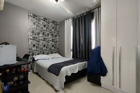 Apartamento à venda com 205m², 4 quartos e 2 vagas Apartamento à venda com 205m², 4 quartos e 2 vagasSuíte