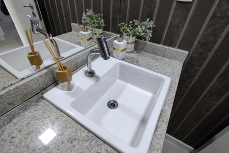 Apartamento à venda com 205m², 4 quartos e 2 vagas Apartamento à venda com 205m², 4 quartos e 2 vagasLavabo