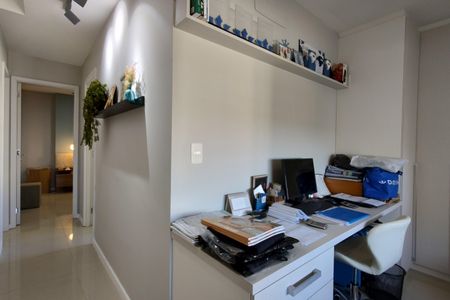 Apartamento à venda com 205m², 4 quartos e 2 vagas Apartamento à venda com 205m², 4 quartos e 2 vagasCobertura