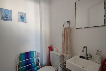 Apartamento à venda com 205m², 4 quartos e 2 vagas Apartamento à venda com 205m², 4 quartos e 2 vagasCobertura - Lavabo