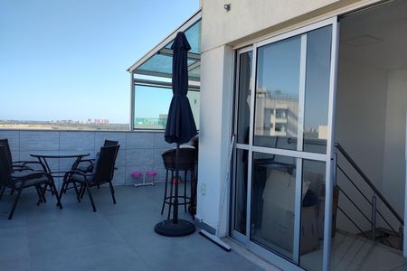 Apartamento à venda com 205m², 4 quartos e 2 vagas Apartamento à venda com 205m², 4 quartos e 2 vagasCobertura