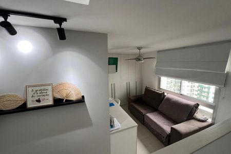 Apartamento à venda com 205m², 4 quartos e 2 vagas Apartamento à venda com 205m², 4 quartos e 2 vagasCobertura