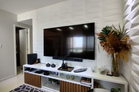 Apartamento à venda com 205m², 4 quartos e 2 vagas Apartamento à venda com 205m², 4 quartos e 2 vagasSala