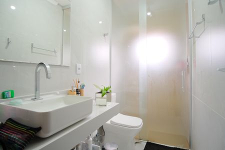Casa à venda com 160m², 2 quartos e 2 vagasBanheiro Social