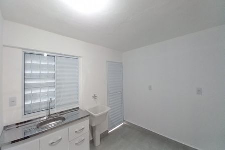 Cozinha e Área de Serviço de casa para alugar com 1 quarto, 25m² em Jardim Proença, Campinas