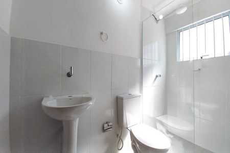 Banheiro de casa para alugar com 1 quarto, 25m² em Jardim Proença, Campinas