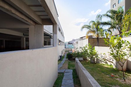 Apartamento para alugar com 70m², 2 quartos e 2 vagas Apartamento para alugar com 70m², 2 quartos e 2 vagasÁrea comum - Pomar