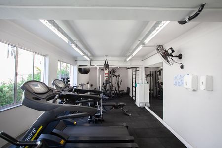 Apartamento para alugar com 70m², 2 quartos e 2 vagas Apartamento para alugar com 70m², 2 quartos e 2 vagasÁrea comum - Academia