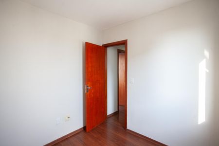 Apartamento para alugar com 70m², 2 quartos e 2 vagas Apartamento para alugar com 70m², 2 quartos e 2 vagasQuarto 2
