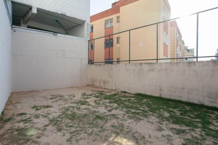 Apartamento para alugar com 70m², 2 quartos e 2 vagas Apartamento para alugar com 70m², 2 quartos e 2 vagasÁrea comum - Quadra