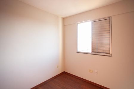 Apartamento para alugar com 70m², 2 quartos e 2 vagas Apartamento para alugar com 70m², 2 quartos e 2 vagasQuarto 1