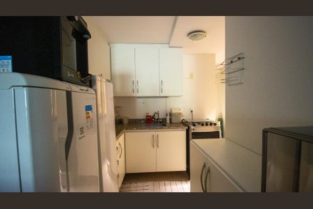 Apartamento à venda com 79m², 2 quartos e 1 vagaCozinha e Área de Serviço