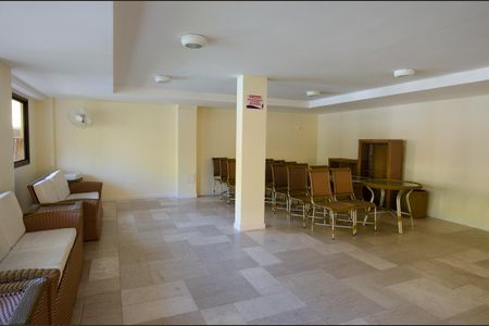 Apartamento à venda com 79m², 2 quartos e 1 vagaÁrea Comum