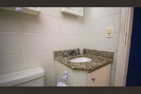 Apartamento à venda com 79m², 2 quartos e 1 vagaBanheiro da Suíte 2