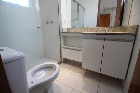 Apartamento à venda com 84m², 3 quartos e 1 vagaBanheiro da Suíte