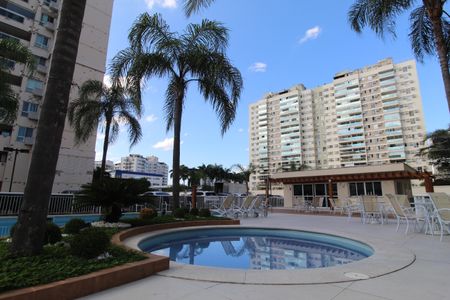 Apartamento à venda com 84m², 3 quartos e 1 vagaPiscina