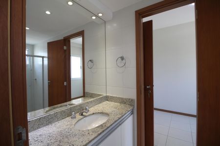 Apartamento à venda com 84m², 3 quartos e 1 vagaBanheiro Social