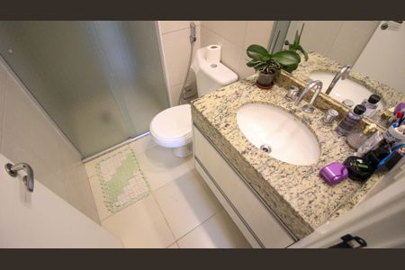 Apartamento para alugar com 93m², 3 quartos e 1 vaga Apartamento para alugar com 93m², 3 quartos e 1 vagaBanheiro