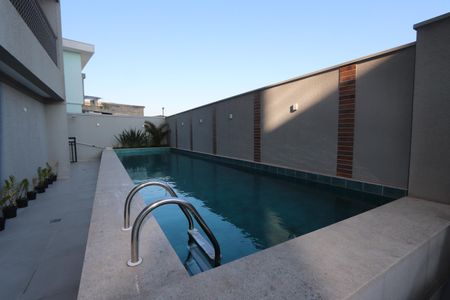 Apartamento para alugar com 30m², 1 quarto e sem vagaÁrea comum - Piscina