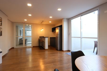 Apartamento para alugar com 30m², 1 quarto e sem vagaÁrea comum - Salão de festas