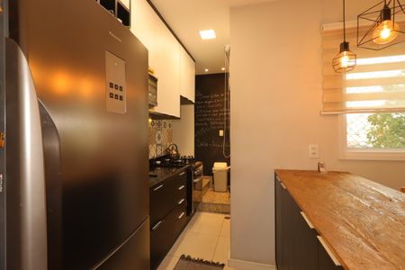 Apartamento à venda com 90m², 2 quartos e 2 vagasCozinha