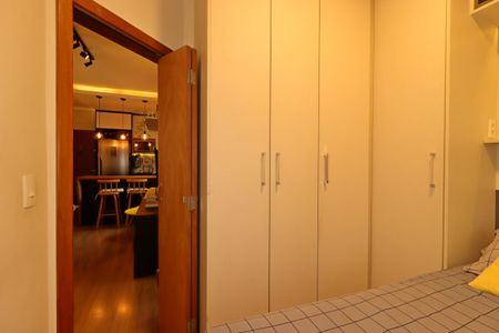 Apartamento à venda com 90m², 2 quartos e 2 vagasQuarto 2