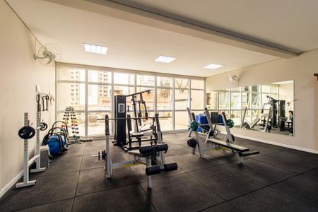 Área comum - Academia de apartamento para alugar com 1 quarto, 31m² em Centro, Curitiba