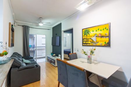 Sala  de apartamento à venda com 3 quartos, 60m² em Novo Osasco, Osasco