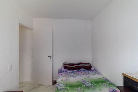 Quarto 1 de apartamento para alugar com 2 quartos, 42m² em Parque São Lourenço, São Paulo