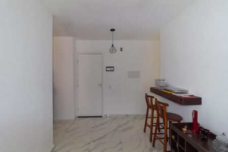 Sala de apartamento para alugar com 2 quartos, 42m² em Parque São Lourenço, São Paulo