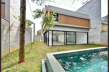 Casa de Condomínio à venda com 3 quartos, 748m² em Campo Belo, São Paulo