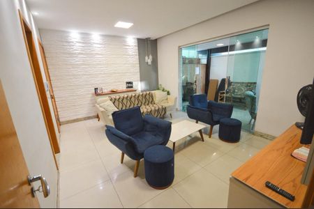 Apartamento à venda com 3 quartos, 120m² em Planalto, Belo Horizonte