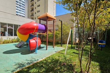 Apartamento à venda com 240m², 3 quartos e 4 vagas