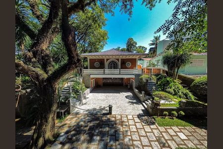 Casa à venda com 604m², 4 quartos e 8 vagas