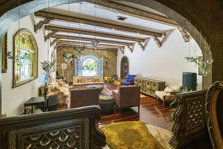 Casa à venda com 604m², 4 quartos e 8 vagas