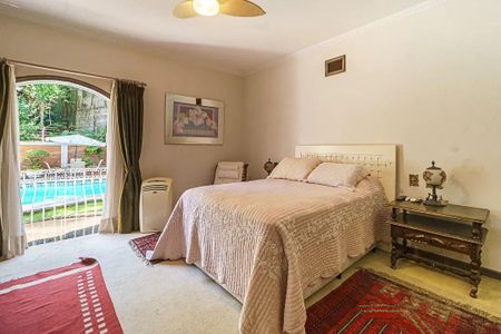 Casa à venda com 604m², 4 quartos e 8 vagas