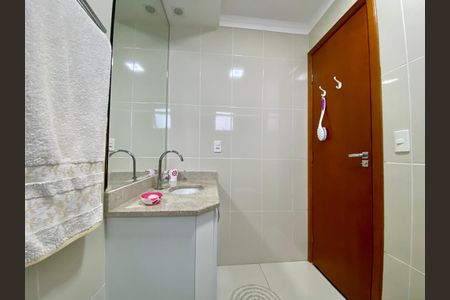 Apartamento para alugar com 157m², 4 quartos e 3 vagas Apartamento para alugar com 157m², 4 quartos e 3 vagasBanheiro da Suíte 1