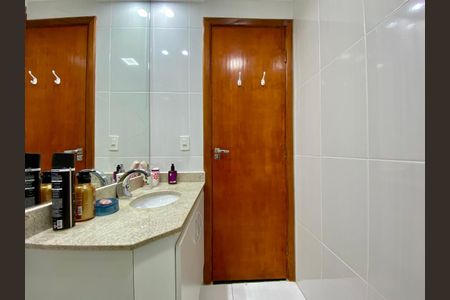 Apartamento para alugar com 157m², 4 quartos e 3 vagas Apartamento para alugar com 157m², 4 quartos e 3 vagasBanheiro Social