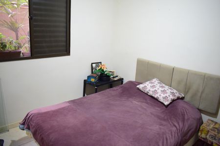 Quarto de apartamento para alugar com 2 quartos, 43m² em Subsetor Leste - 8 (l-8), Ribeirão Preto