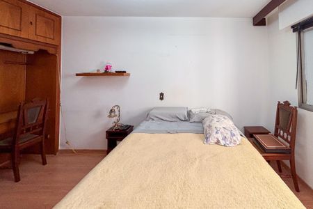 Apartamento à venda com 290m², 4 quartos e 2 vagas Apartamento à venda com 290m², 4 quartos e 2 vagasQuarto 3