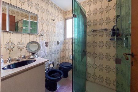 Apartamento à venda com 290m², 4 quartos e 2 vagas Apartamento à venda com 290m², 4 quartos e 2 vagasBanheiro