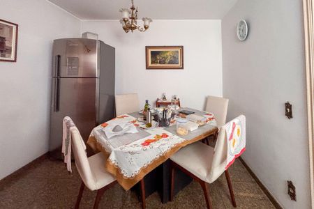 Apartamento à venda com 290m², 4 quartos e 2 vagas Apartamento à venda com 290m², 4 quartos e 2 vagasCopa