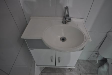 Banheiro Social de casa para alugar com 1 quarto, 56m² em Horto Florestal, São Paulo