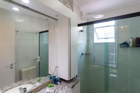Casa de condomínio à venda com 112m², 2 quartos e 2 vagasBanheiro Social