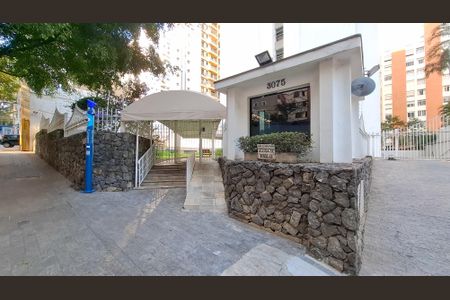 Studio para alugar com 30m², 1 quarto e 1 vagaFachada do Prédio