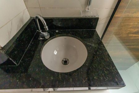 Apartamento para alugar com 43m², 2 quartos e sem vagaBanheiro