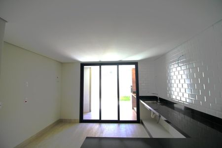 Casa à venda com 156m², 4 quartos e 1 vagacozinha