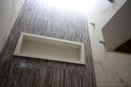 Casa à venda com 156m², 4 quartos e 1 vagabanho