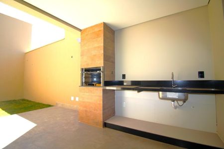 Casa à venda com 156m², 4 quartos e 1 vagaárea churrasqueira